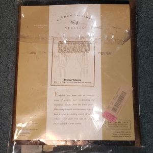 Veratex Window Fashion Bishop Valance